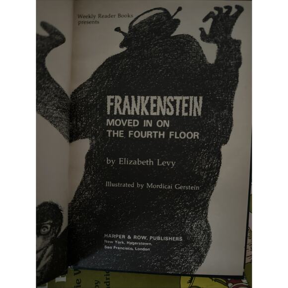 Frankenstein Moved in on the Fourth Floor Elizabeth Levy, 1979 First Edition HC - Picture 4 of 7